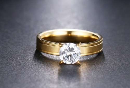 Titanium Princess Cut Ring With 2.00 ct Simulated Diamond Size 7; 8; 10; 11 US *R 599* (GOLD)