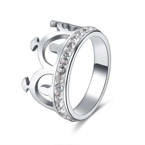 RETAIL PRICE: R 2 599 Titanium Crown Ring With Simulated Diamonds  Size 10 US (SILVER ONLY)