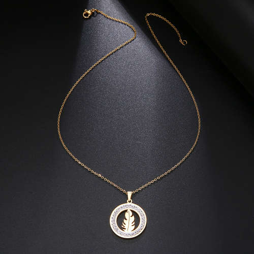 Retail Price: R 1 699 Titanium Feather Necklace With Simulated Diamonds  45 cm (SILVER ONLY)