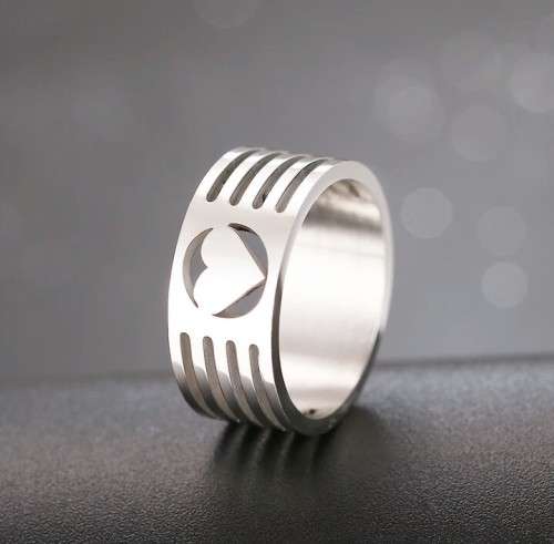 Retail Price R 1 100 Titanium Elegant Heart Ring 8 mm Size 8;9;10 US