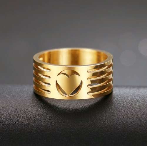 Retail Price R 1 100 Titanium Elegant Heart Ring 8 mm Size 8;9;10 US