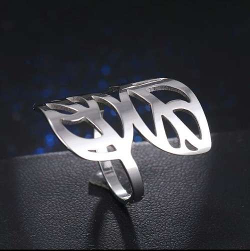 RETAIL PRICE: R 1 199 (NEVER FADE) Titanium Leaf Ring Size 8 US (SILVER ONLY)