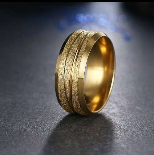 Retail Price R 1 199 Frosted Titanium Men's Ring 8 mm Size 10 US (GOLD)