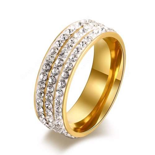 RETAIL PRICE:  R 2 199 Titanium Ring With Simulated Diamonds Size 8 US (GOLD ONLY)