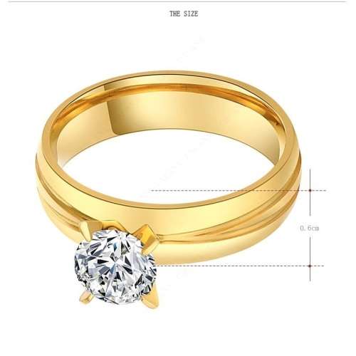 RETAIL PRICE: R 1 299 Titanium Princess Cut Ring With Simulated Diamonds (GOLD) Size 9 US