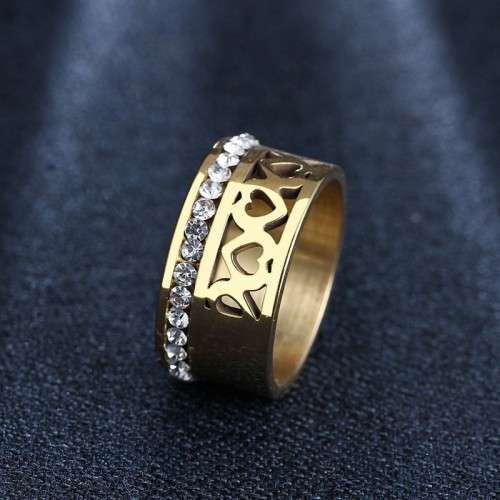 Retail Price R 1 699 Titanium Ring With Simulated Diamonds Size 10 US (GOLD ONLY)