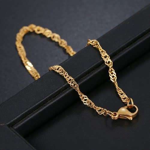 Retail Price: R 1 099 (NEVER FADE) Titanium Singapore Bracelet 22 cm (GOLD ONLY)