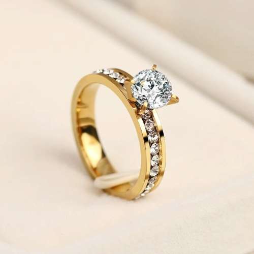 Retail Price: R 1 199 (NEVER FADE) Titanium Ring With Simulated Diamonds Size 7 US (SILVER ONLY)