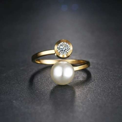 TITANIUM (NEVER FADE) Swarovski Diamond And Pearl Ring (GOLD ONLY)