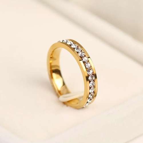 Retail Price R1199 TITANIUM (NEVER FADE) SILVER SOLID RING with Simulated Stones SIZE 7 US