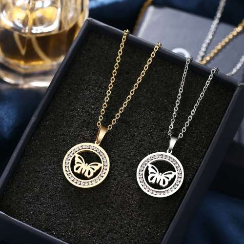 TITANIUM (NEVER FADE) "BUTTERFLY" Necklace with Simulated Diamonds 45 cm (SILVER ONLY)