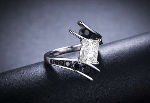 *925 STERLING SILVER 1.25 CT GORGEOUS TENSION SETTING RING*