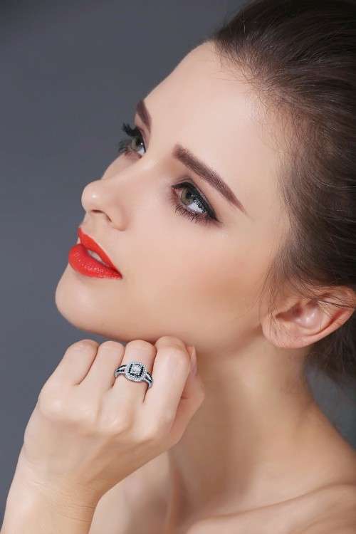 *SOLID 925 STERLING SILVER 0.75 CT DOUBLE HALO RING *