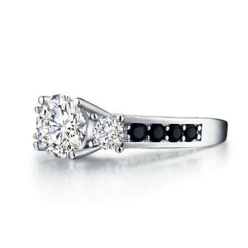 *SOLID 925 STERLING SILVER 2 CT THREE STONE RING*