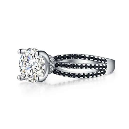 *SOLID 925 STERLING SILVER 2 CT SOLITAIRE RING*