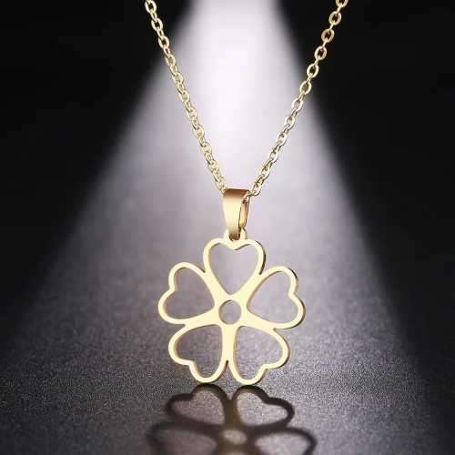 TITANIUM (NEVER FADE) FLOWER HEARTS Necklace 45 cm (SILVER ONLY)