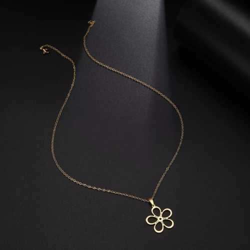 Retail Price R1299 TITANIUM (NEVER FADE)  HOLLOW FLOWER Necklace 45cm (GOLD ONLY)