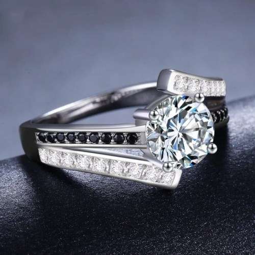 *CLEARANCE SALE* 1.5 CT SOLID 925 STERLING SILVER MODERN RING SIZE 7 US