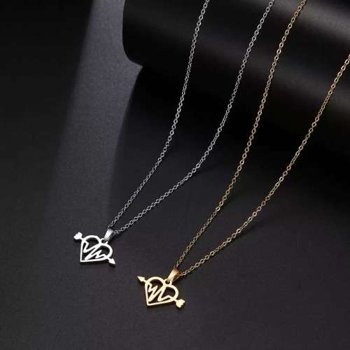 Retail Price R1099 TITANIUM (NEVER FADE) HEARTBEAT ARROW HEART Necklace 45cm (SILVER ONLY)