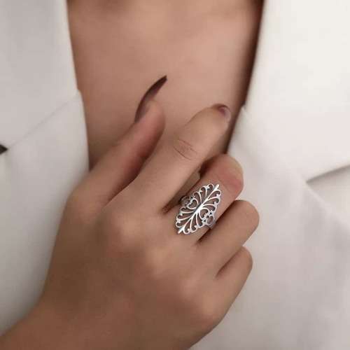 Retail Price R1199 TITANIUM (NEVER FADE) SILVER PATTERN RING Size 7 US