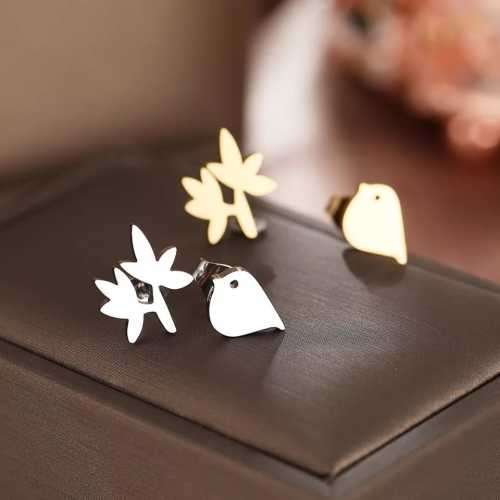 Retail Price R699 GOLD BIRD & LEAF Earrings TITANIUM (NEVER FADE)