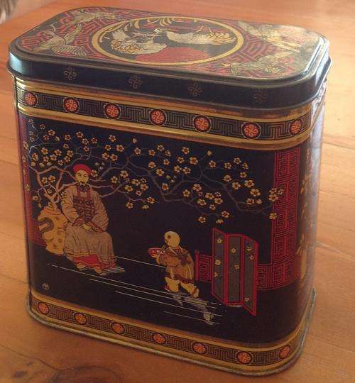 .... Really attractive oriental-style Joko Tea Tin ....