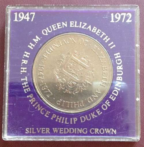 1972 Crown in Perspex Capsule - Silver Wedding of Queen Elizabeth II & Prince Philip - UNC