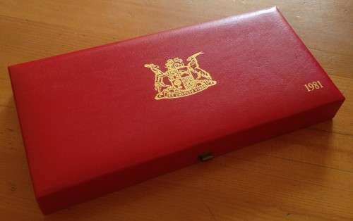 Empty RED SA Mint Box for 1981 Long Proof set