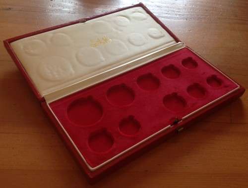 Empty RED SA Mint Box for 1979 Long Proof set