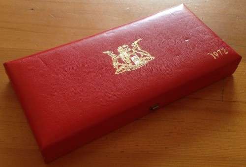 Empty RED SA Mint Box for 1972 Long Proof set