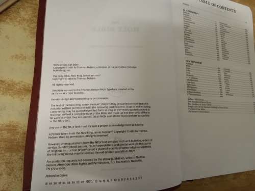 NKJV Gift Delux edition Bible