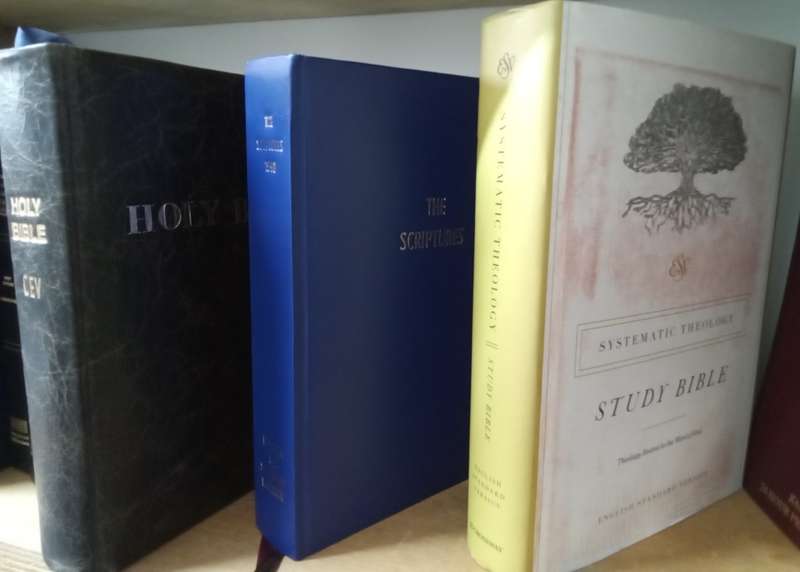 Bibles Various R500 each