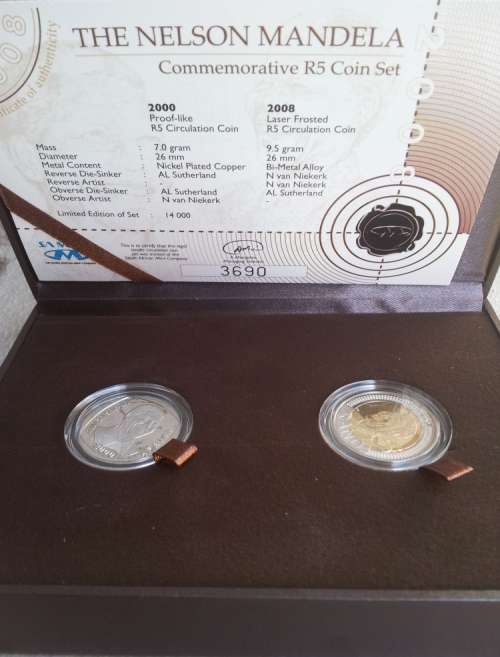Nelson Mandela Commemorative R5 Coin Set