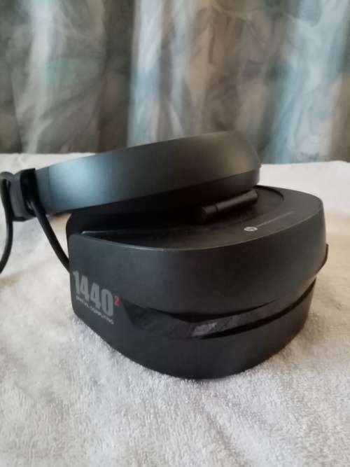VR Windows Mixed Reality, Virtual Reality, Headset, 2 controllers and extras - used once only