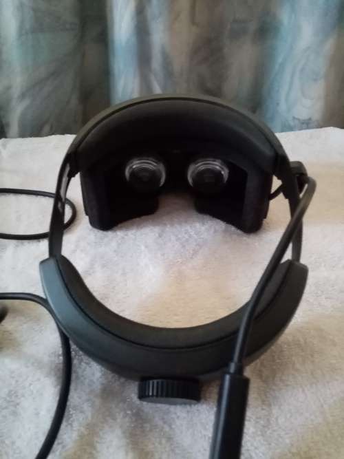 VR Windows Mixed Reality, Virtual Reality, Headset, 2 controllers and extras - used once only