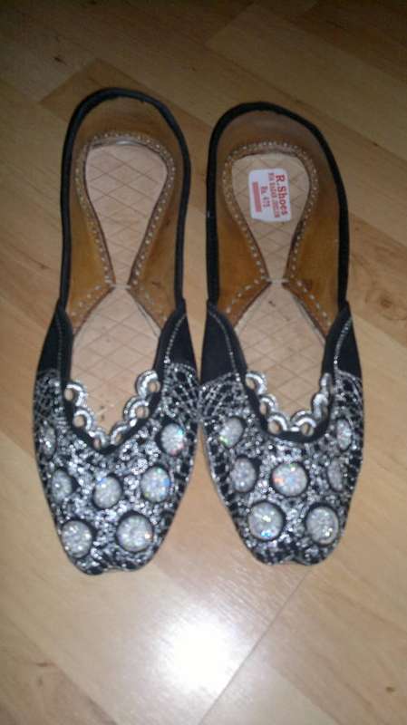 Beaded Hand made Leather khussa size 8