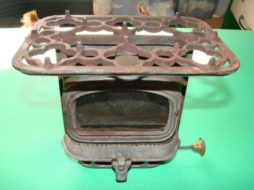 ANTIQUE MICA WINDOW PARAFFIN STOVE
