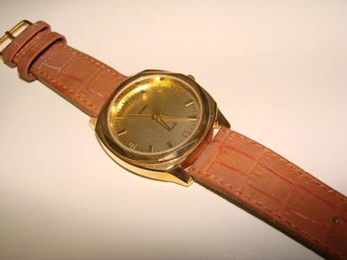 HUGE SEIKO QUARTS GOLDTONE GENTS WATCH : FULLY WORKING