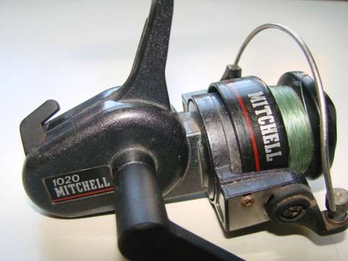 FISHING REEL : MITCHELL 1020 : USED BUT FULLY FUNCTIONABLE