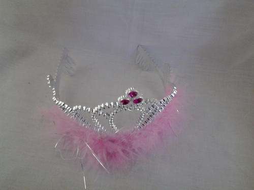 Plastic Plastic crown, perfect for princess party