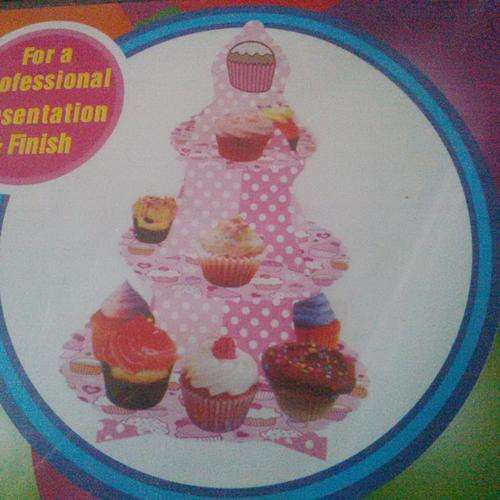 Cardboard cupcake stand, Was  R45 now R25