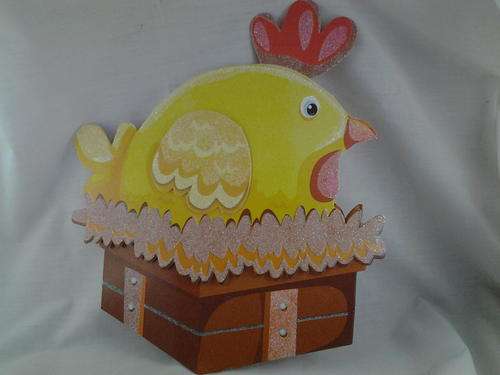 Stunning farm animal chicken 3d cardboard cut out perfect for party decor 27cm
