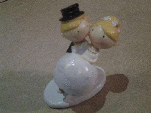 Wedding bride and groom caketopper 10cm