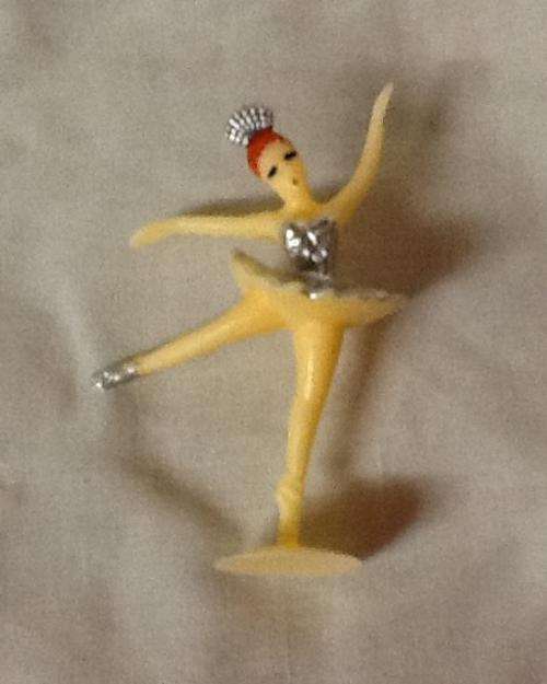 Ballerina figurine  great for cake topper - 6cm