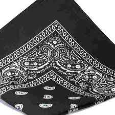 black headband / bandana / neckscarf