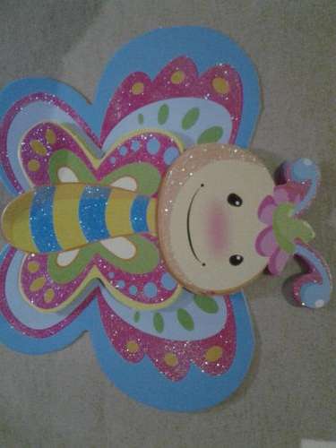 Stunning butterfly cardboard cut out perfect for party decor 27cm