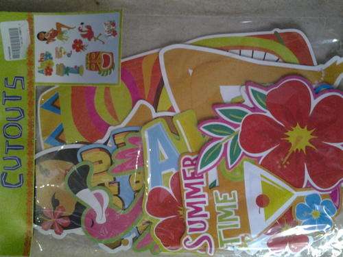 8 Piece Hawaiin cut outs. perfect for decor