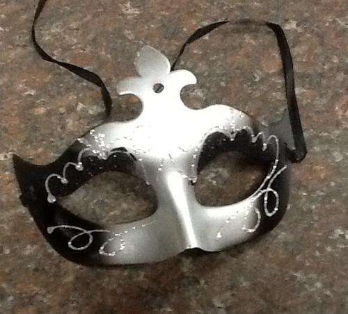 Black and Silver mask - dress up