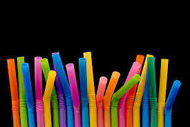 100 per pack - Plastic straws