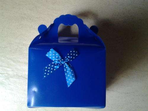 plastic party boxes - 10 per pack - 10x10x8cm, royal blue